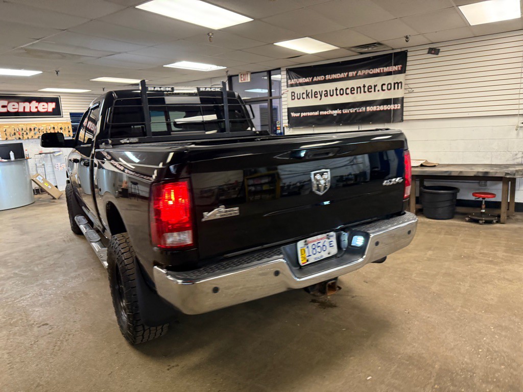 2014 RAM 2500 Image 8