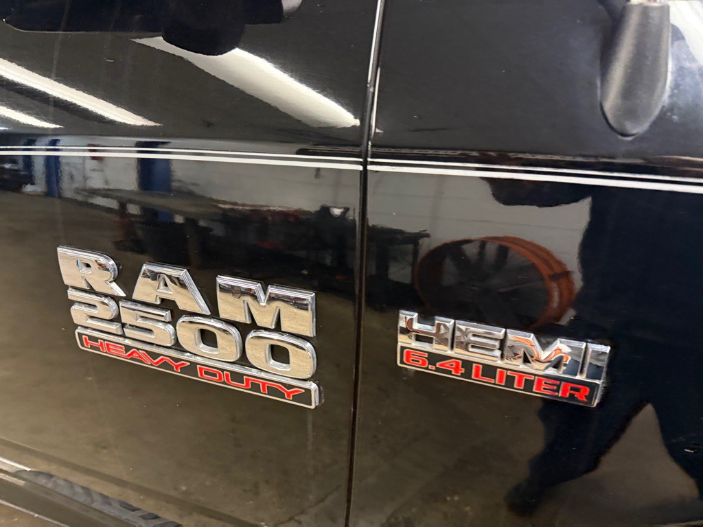2014 RAM 2500 Image 17