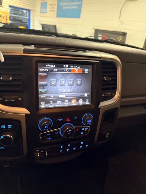 2014 RAM 2500 Image 26