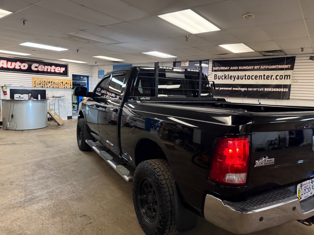 2014 RAM 2500 Image 32