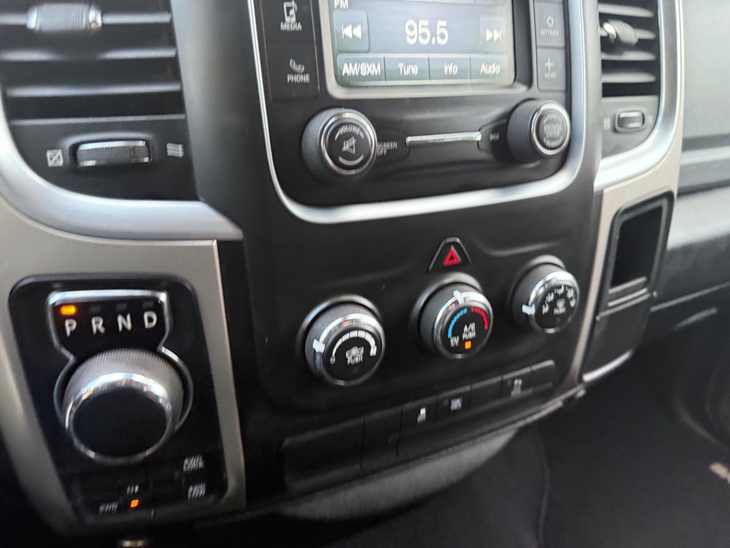 2020 RAM 1500 Image 38