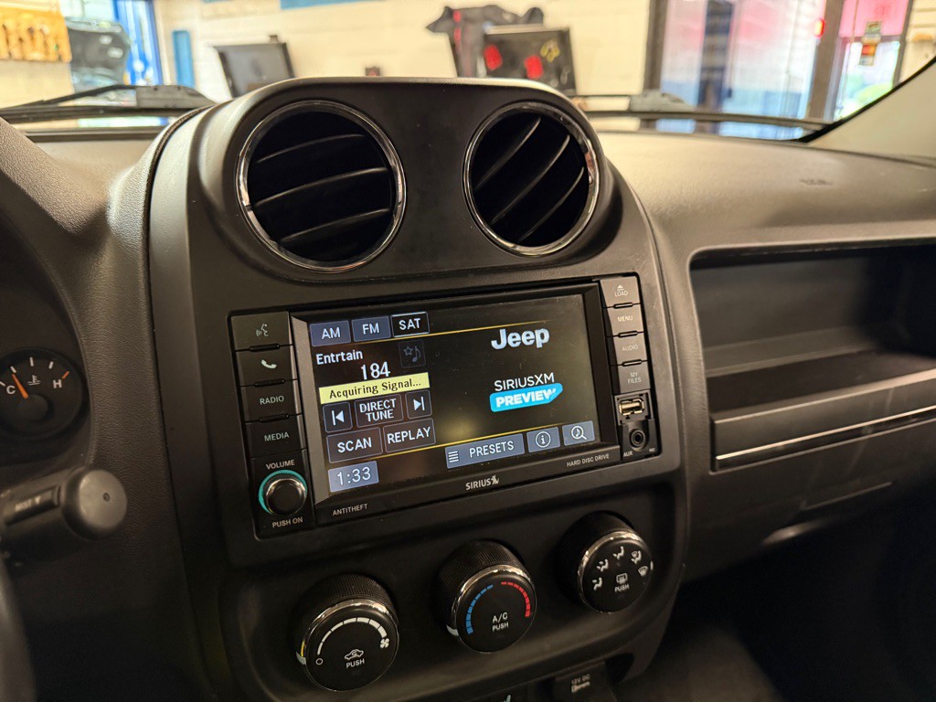 2017 Jeep Patriot Image 13