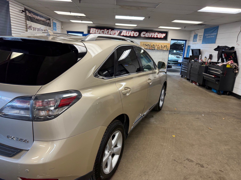 2012 Lexus RX Image 17