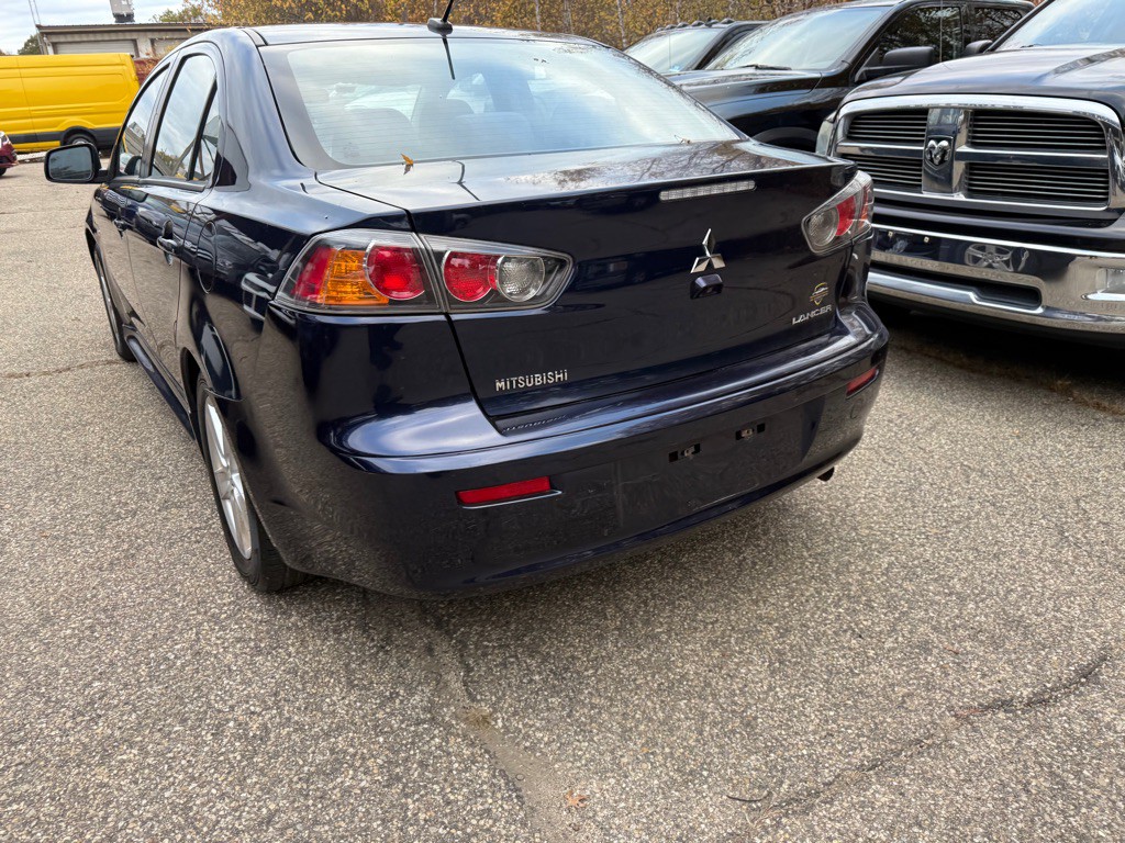 2014 Mitsubishi Lancer Image 14