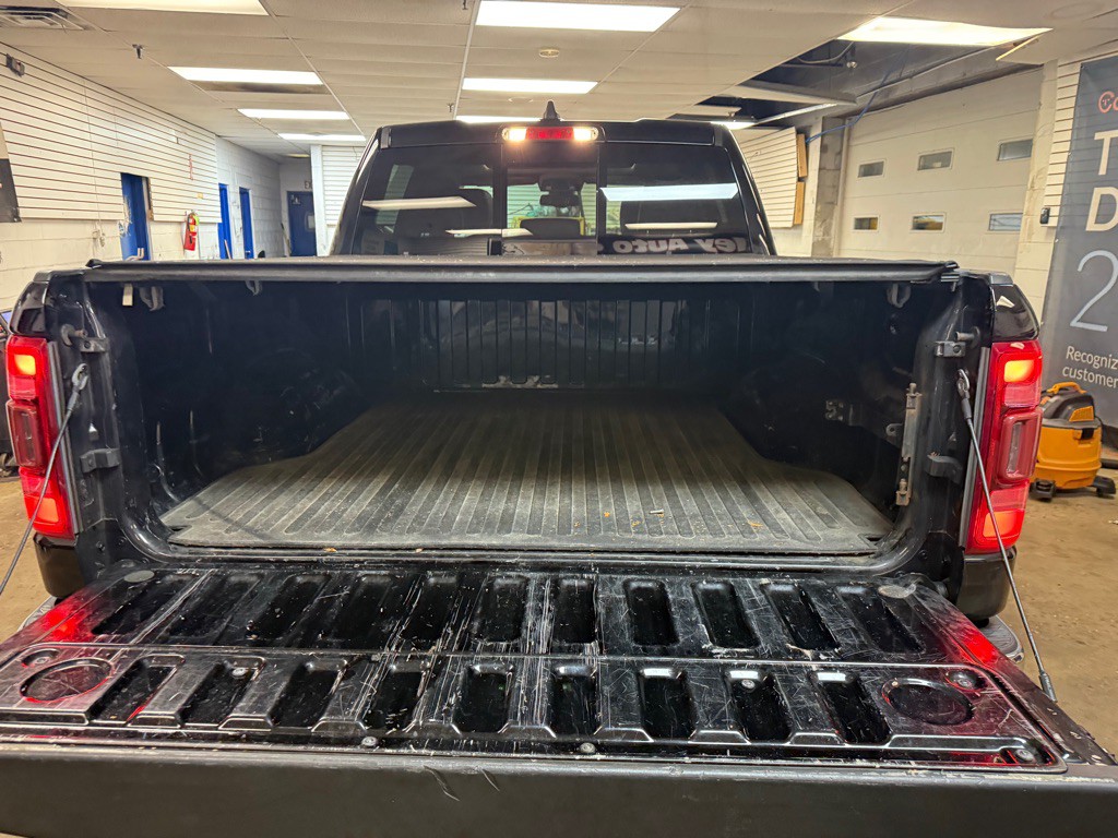 2019 RAM 1500 Image 8