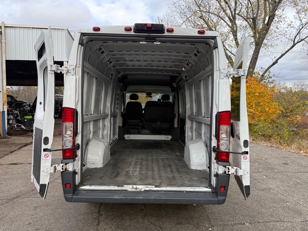2015 RAM Promaster Image 12