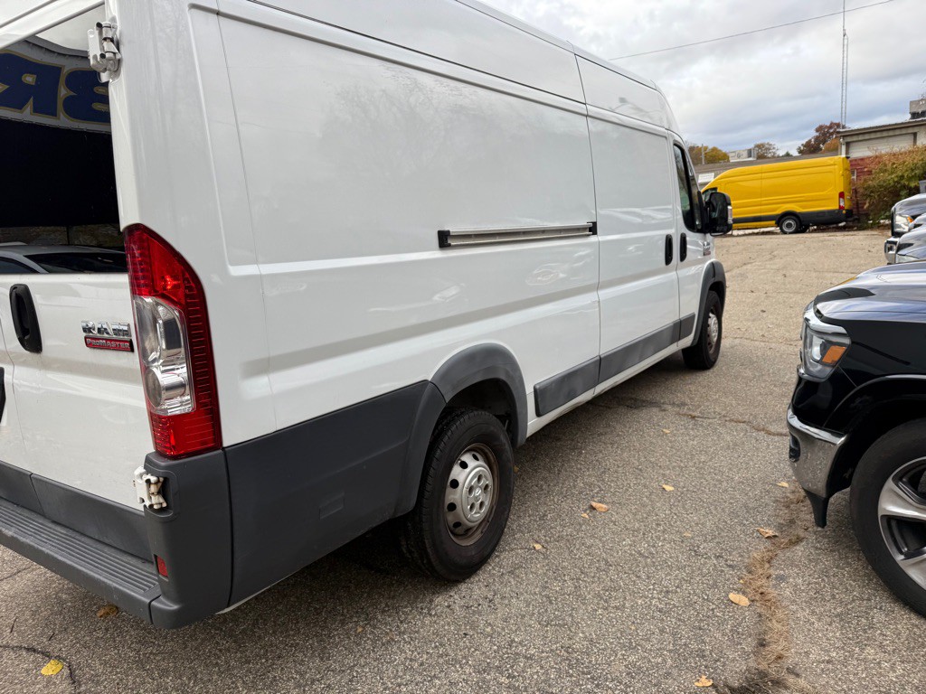 2015 RAM Promaster Image 18