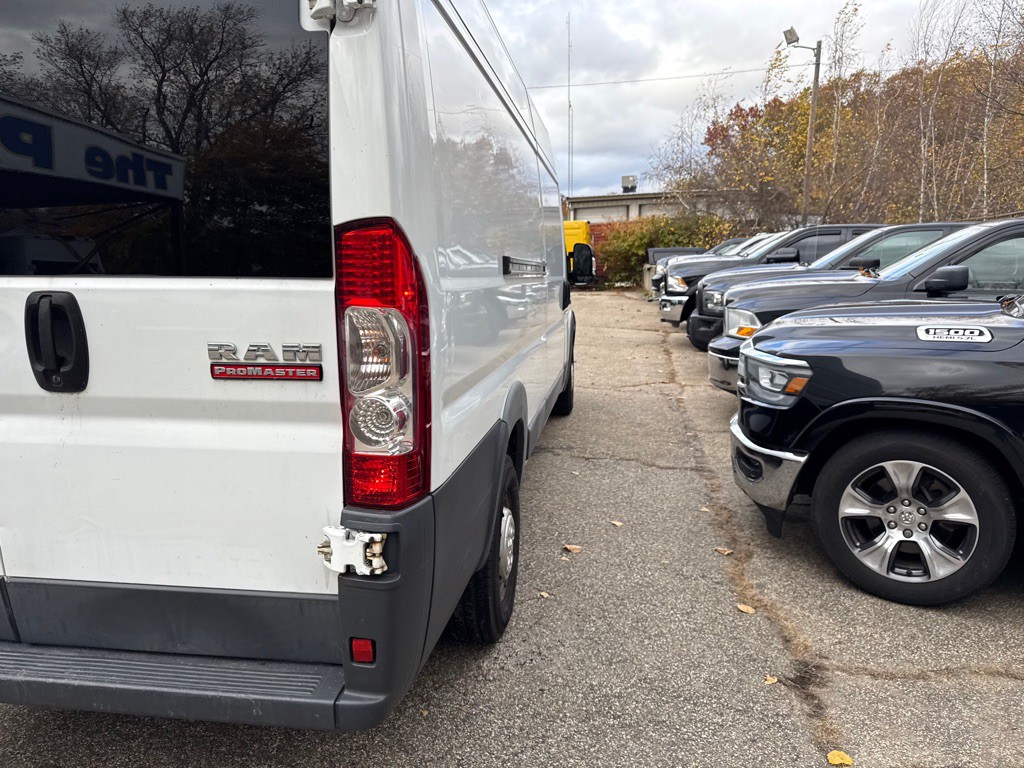 2015 RAM Promaster Image 20