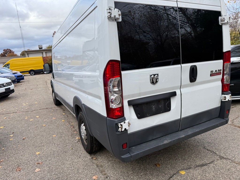 2015 RAM Promaster Image 24
