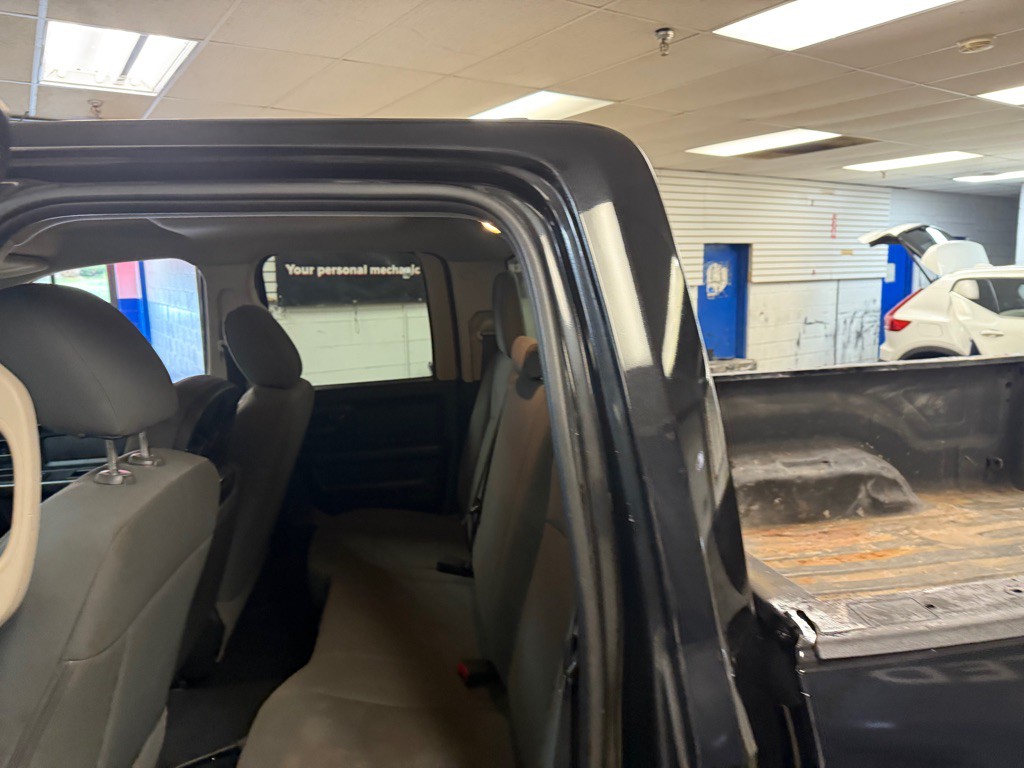 2019 RAM 1500 Image 9