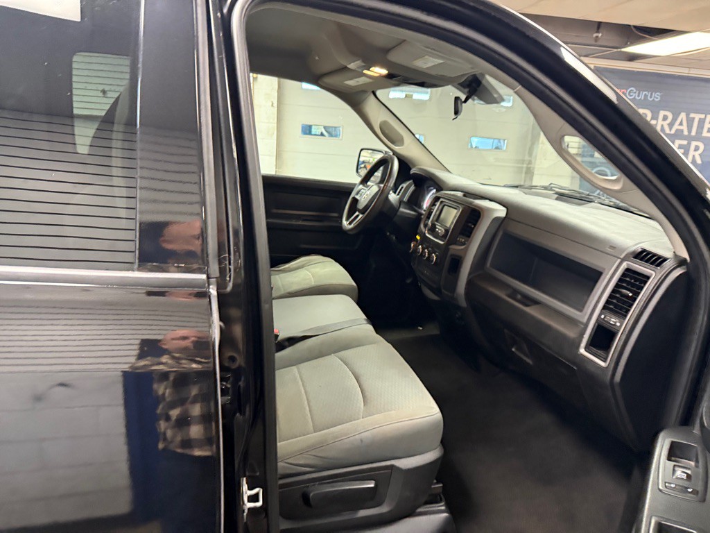 2019 RAM 1500 Image 25