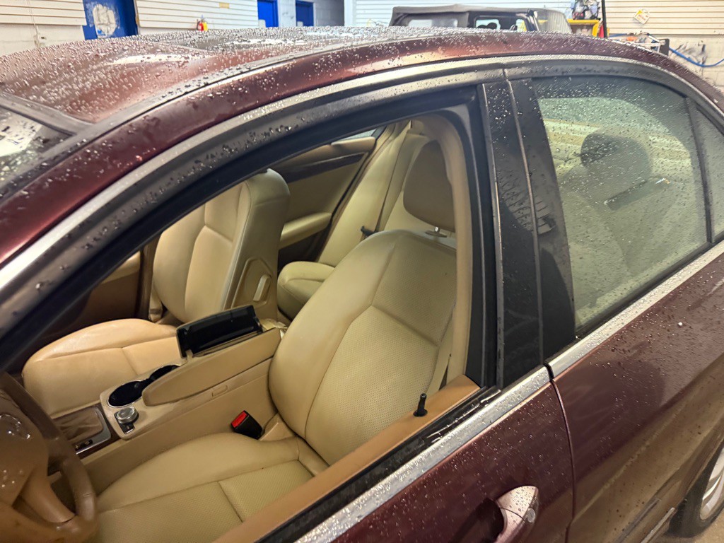 2008 Mercedes-Benz C-Class Image 13