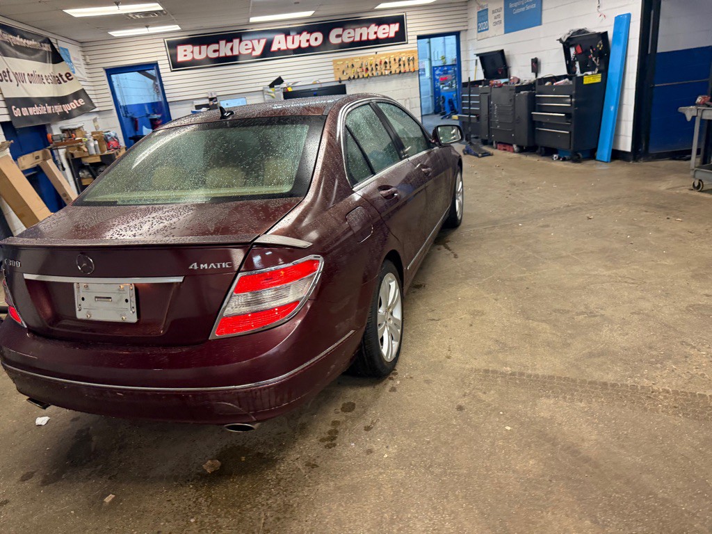 2008 Mercedes-Benz C-Class Image 21