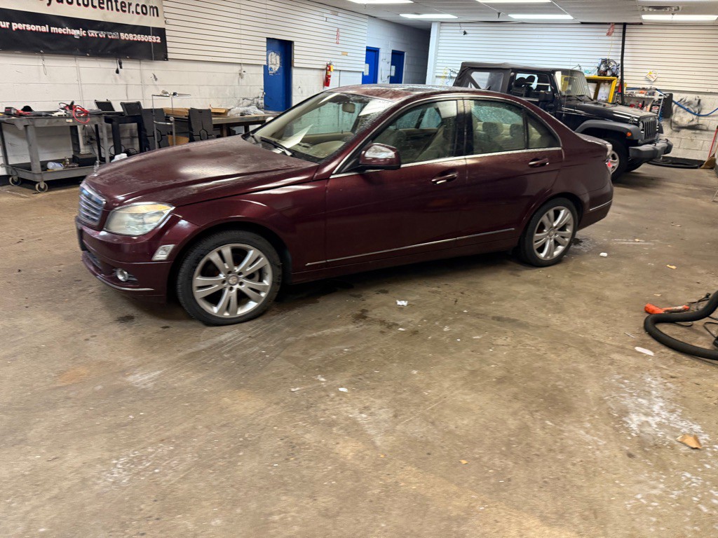 2008 Mercedes-Benz C-Class Image 27