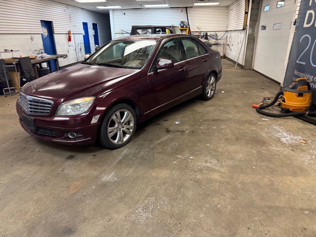 2008 Mercedes-Benz C-Class Image 30