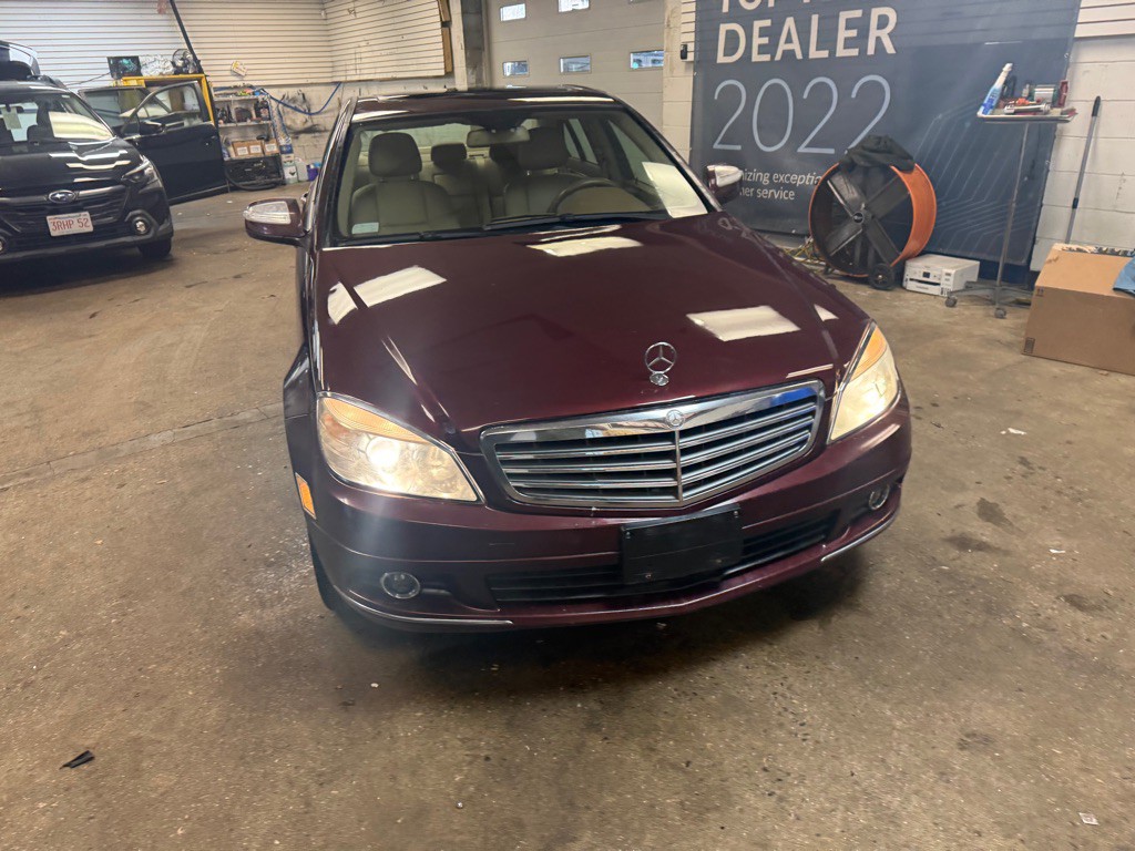 2008 Mercedes-Benz C-Class Image 3