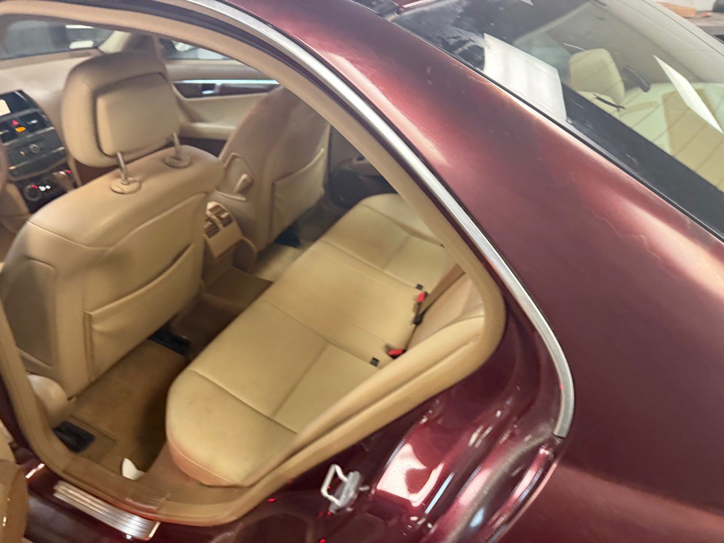 2008 Mercedes-Benz C-Class Image 19