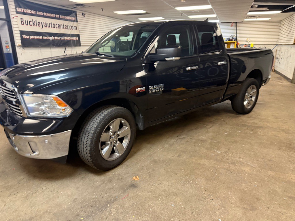 2017 RAM 1500 Image 4