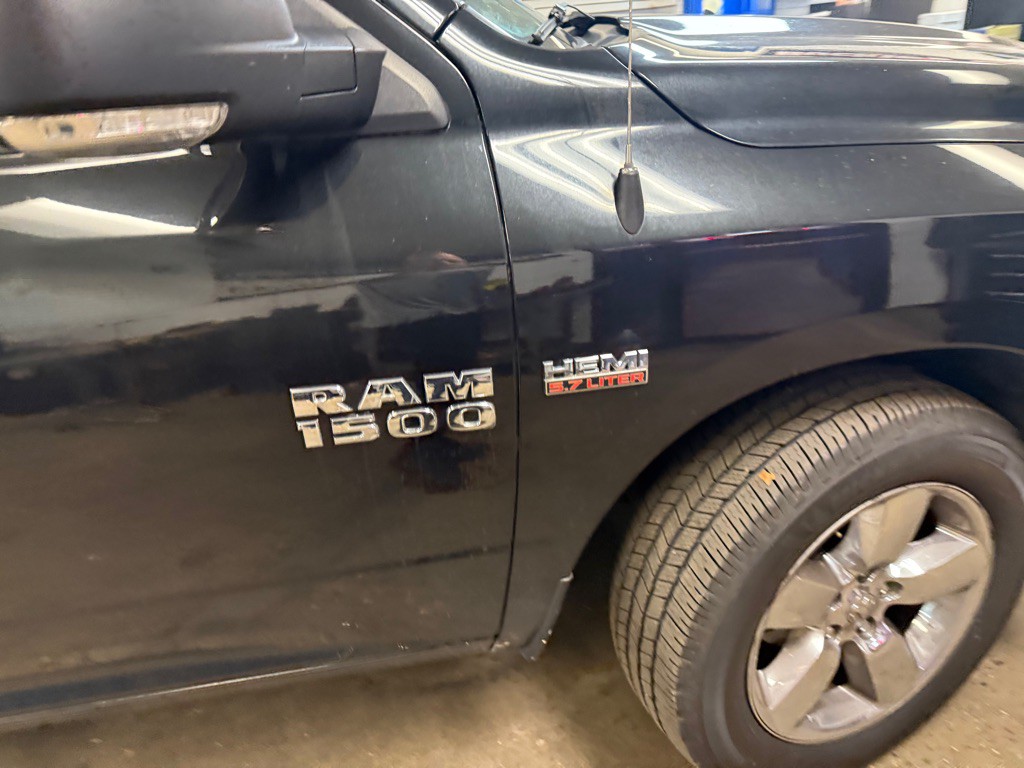 2017 RAM 1500 Image 11