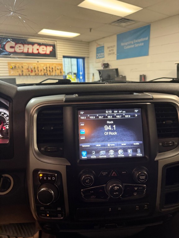 2017 RAM 1500 Image 12