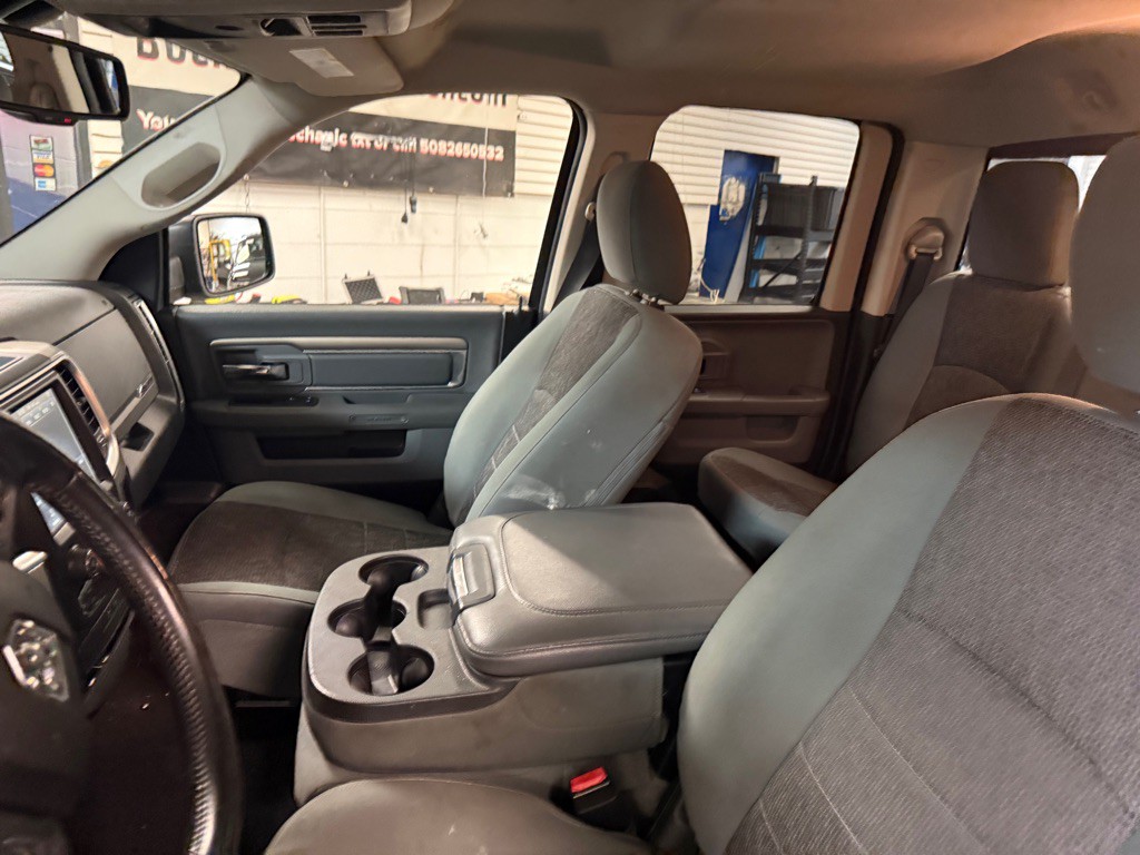 2017 RAM 1500 Image 16