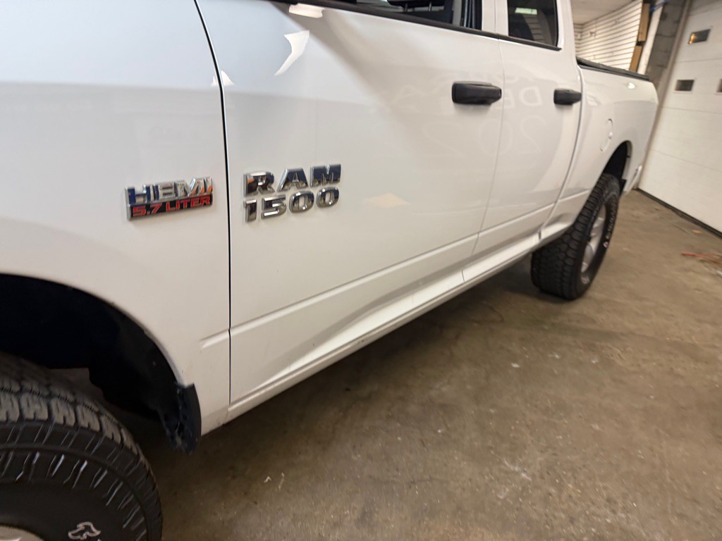 2017 RAM 1500 Image 17