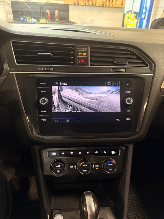 2018 Volkswagen Tiguan Image 18