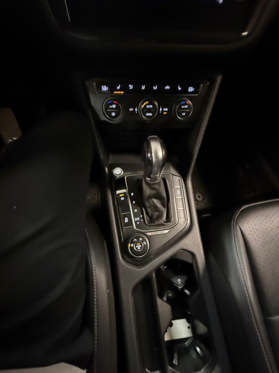 2018 Volkswagen Tiguan Image 30