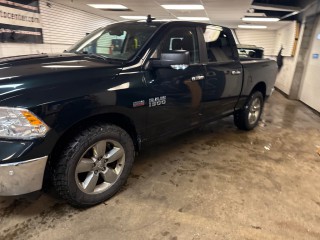 Image for 2016 RAM 1500 bighorn ID: 7104805