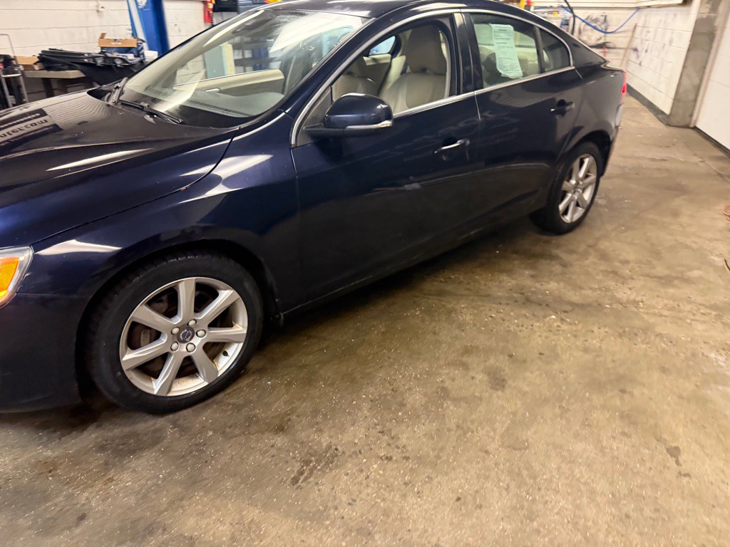 2016 Volvo S60 Image 11