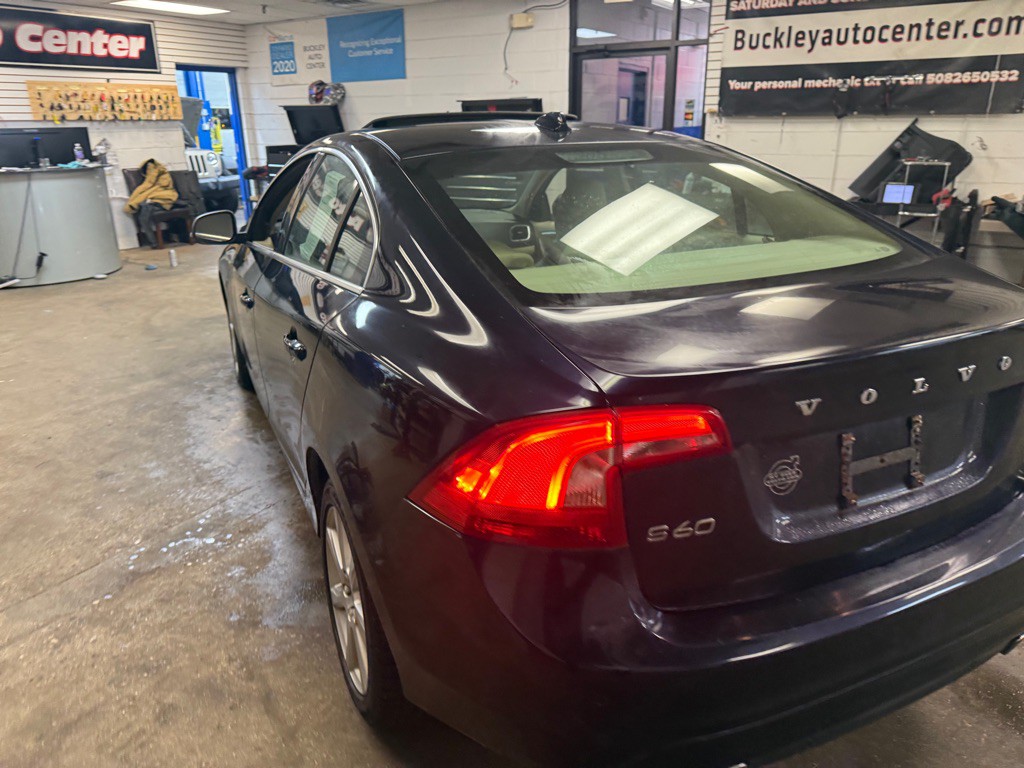 2016 Volvo S60 Image 15