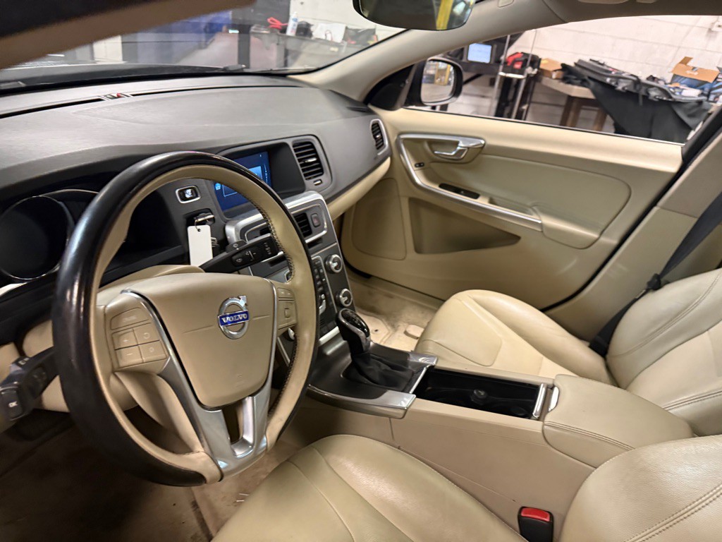 2016 Volvo S60 Image 26