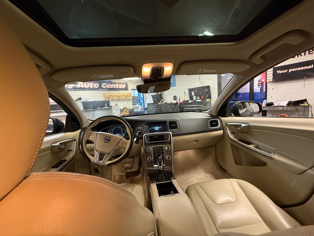 2016 Volvo S60 Image 27