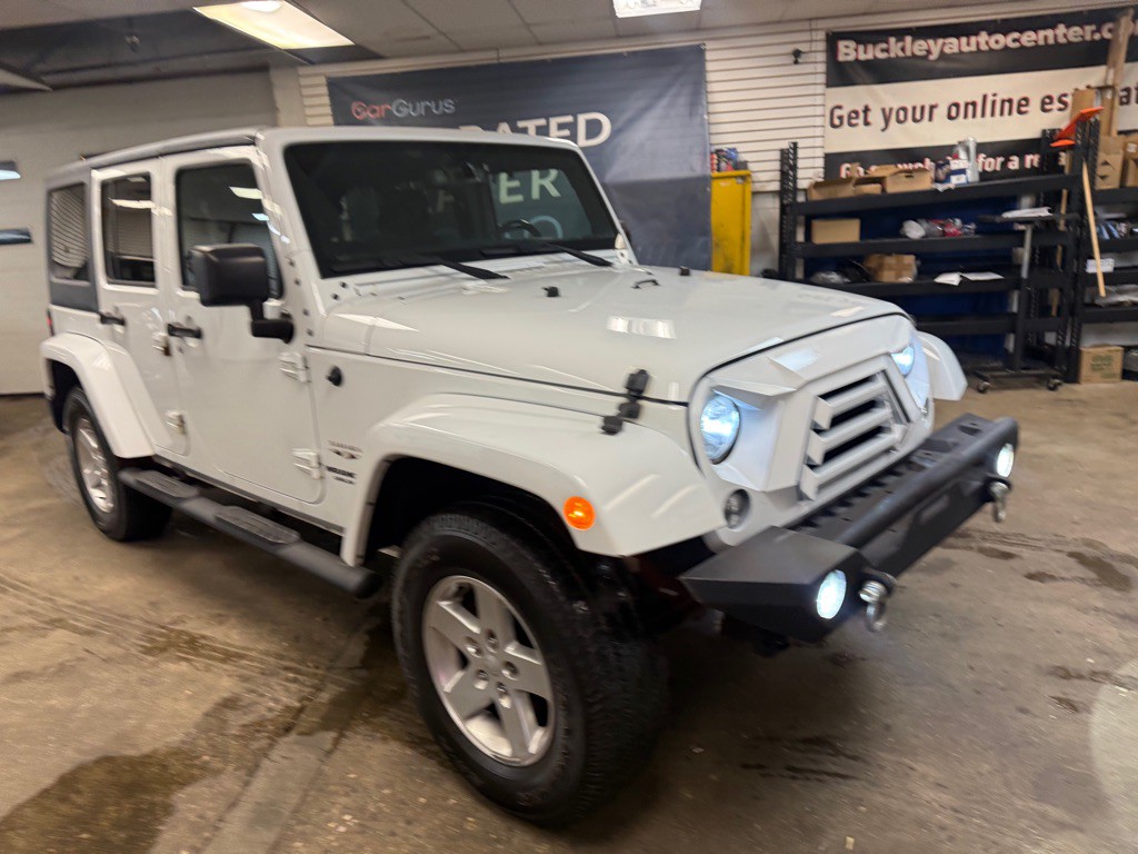 2017 Jeep Wrangler Unlimited Image 2