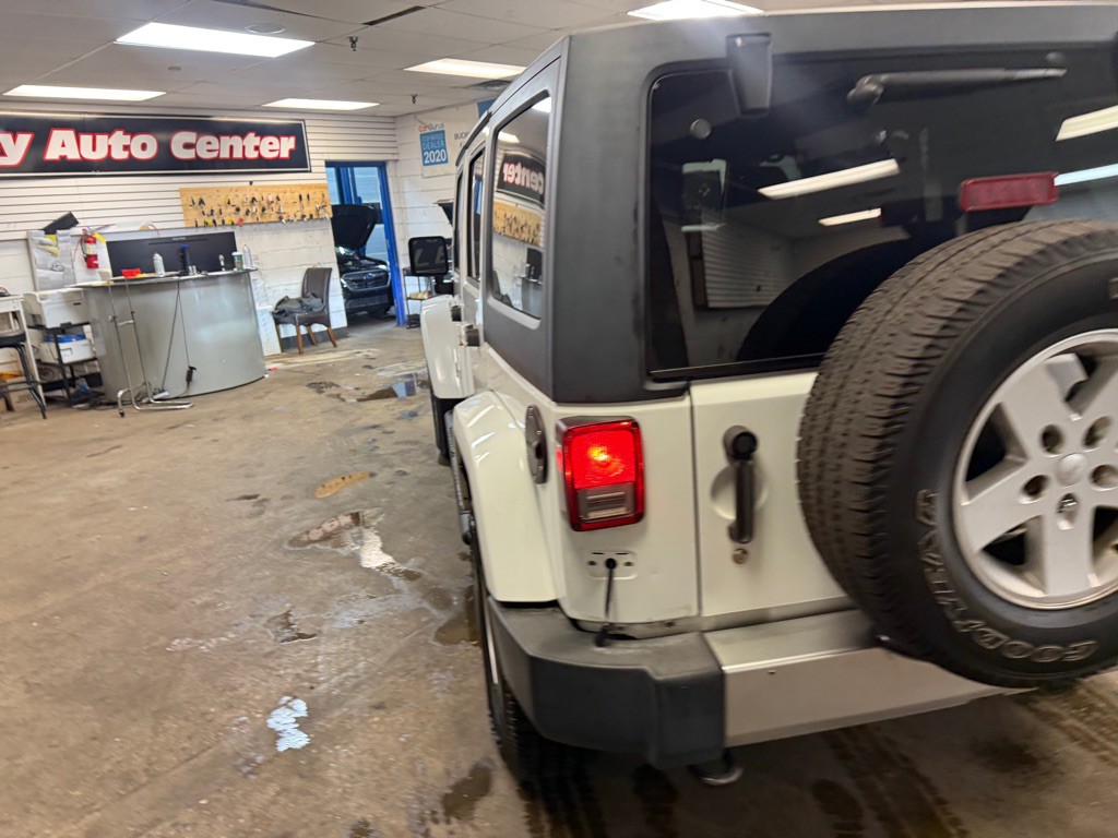 2017 Jeep Wrangler Unlimited Image 14