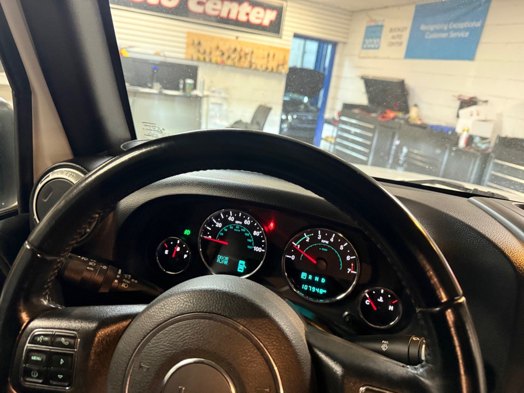 2017 Jeep Wrangler Unlimited Image 16