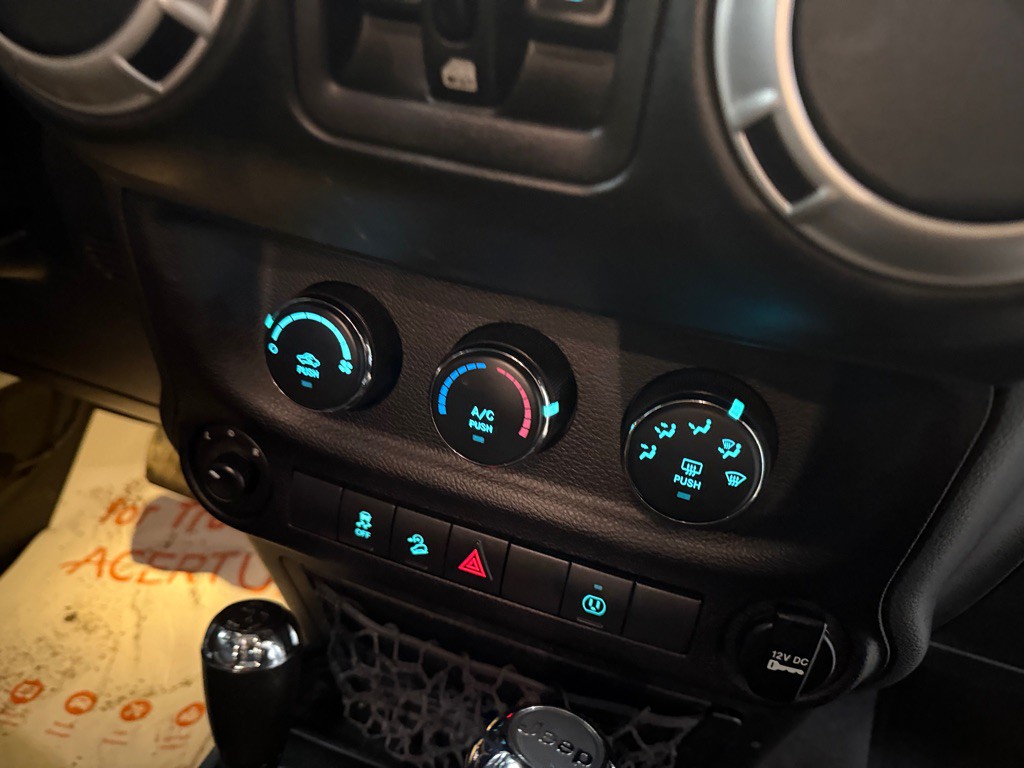 2017 Jeep Wrangler Unlimited Image 17