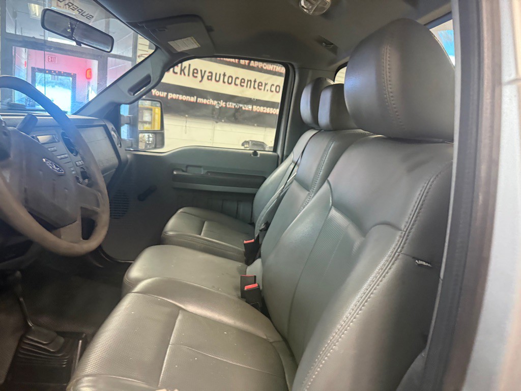 2012 Ford F-350 Image 16