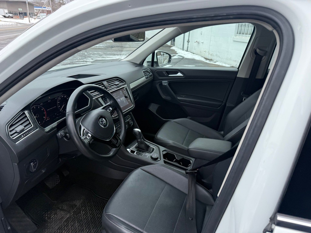 2019 Volkswagen Tiguan Image 38