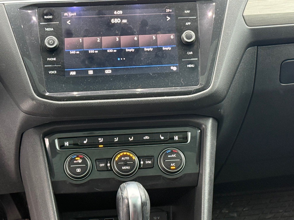 2019 Volkswagen Tiguan Image 12