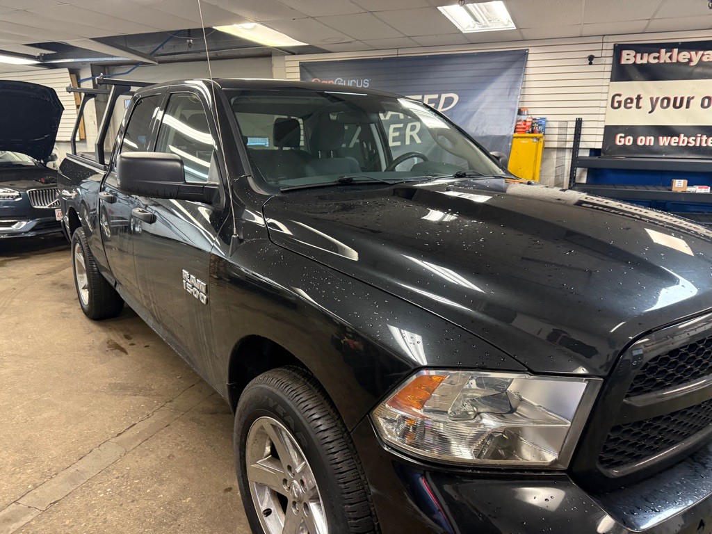 2018 RAM 1500 Image 3