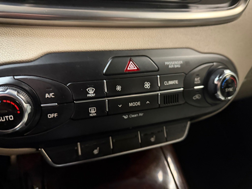 2018 Kia Sorento Image 13