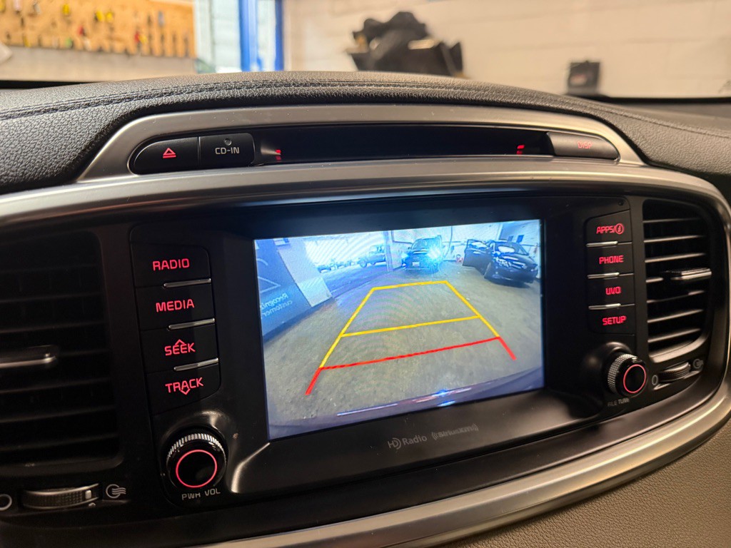 2018 Kia Sorento Image 14