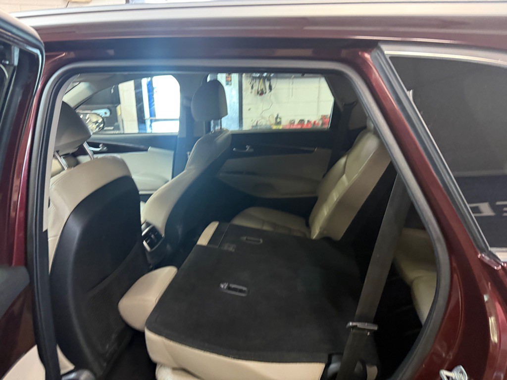 2018 Kia Sorento Image 18