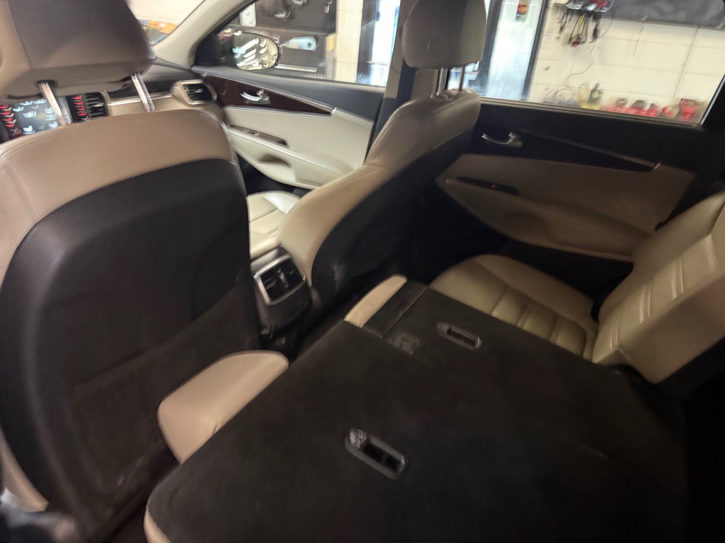 2018 Kia Sorento Image 19