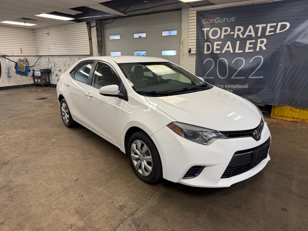 2016 Toyota Corolla Image 1