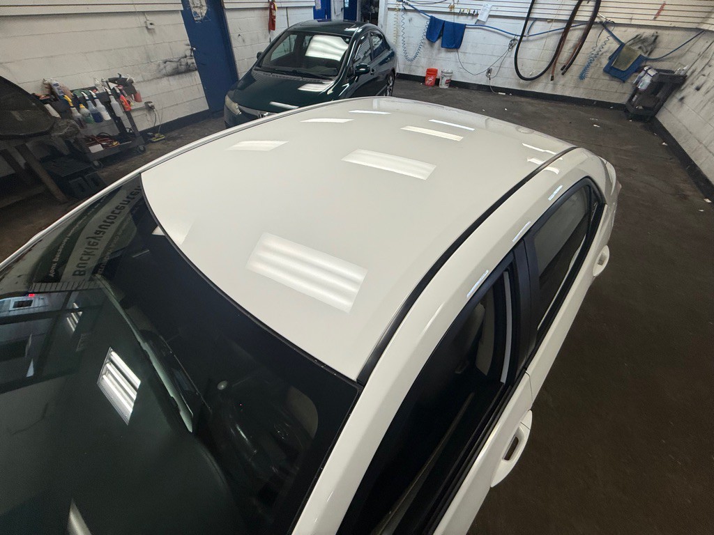 2016 Toyota Corolla Image 17