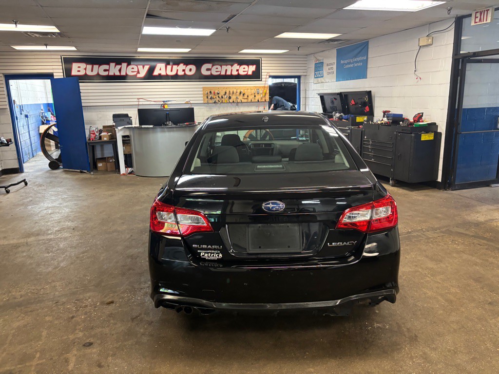 2019 Subaru Legacy Image 11
