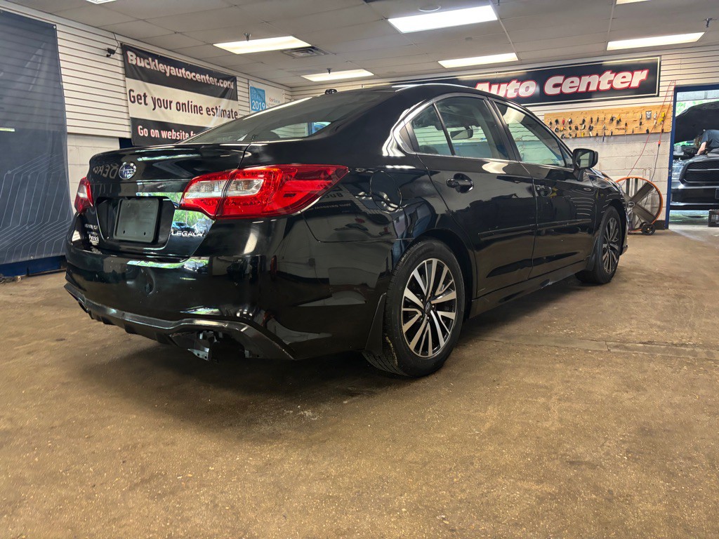 2019 Subaru Legacy Image 14