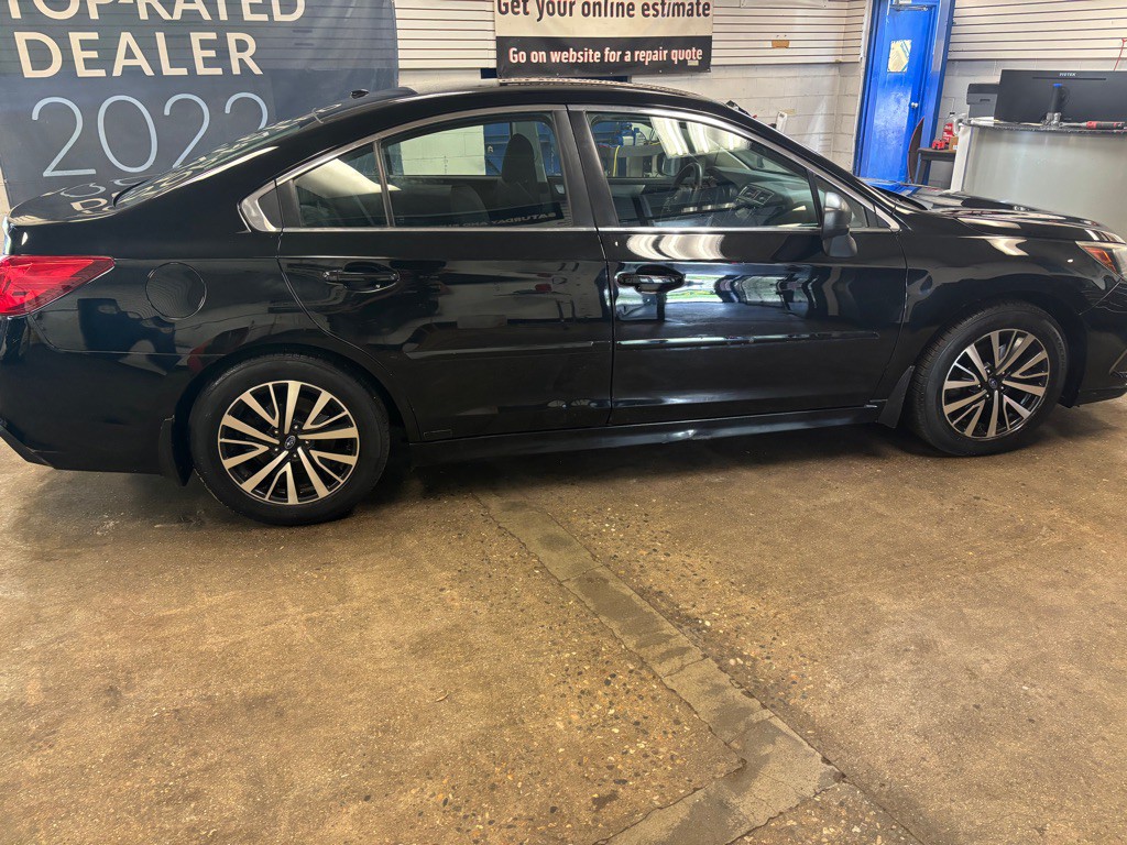 2019 Subaru Legacy Image 15